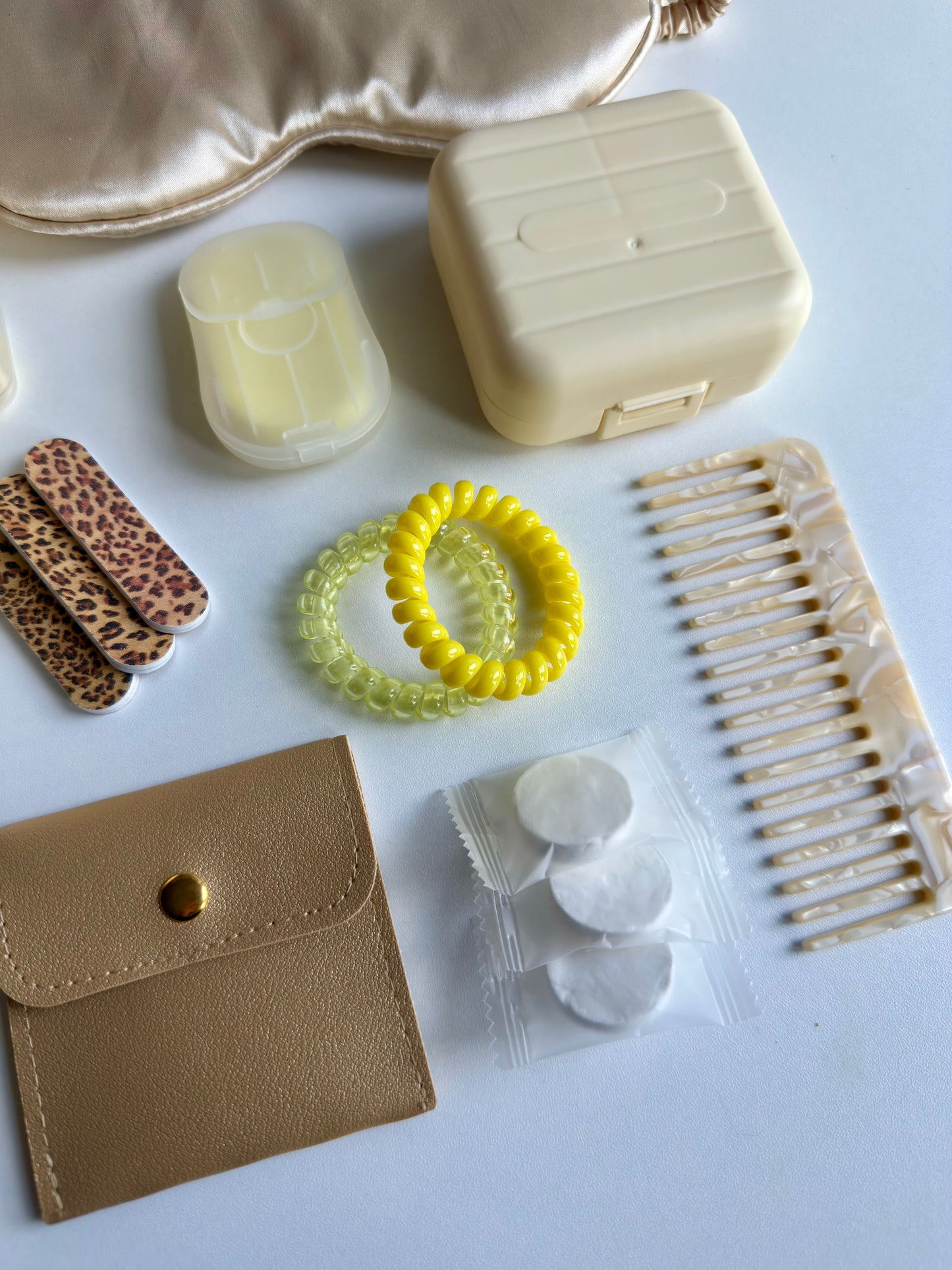 💛 Yellow Everyday essentials set – Warm, Light & Happy