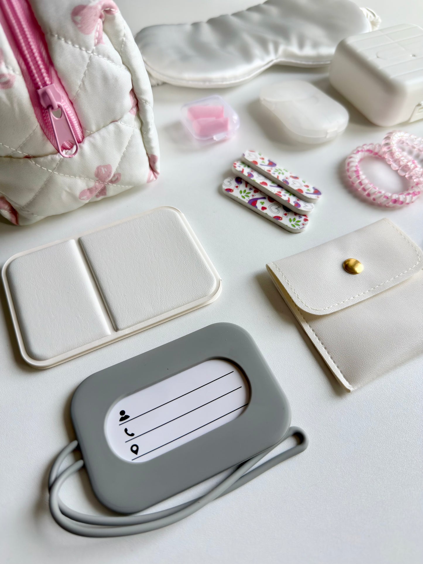 🤍 White Everyday Essentials Set – Clean, Minimal & Timeless